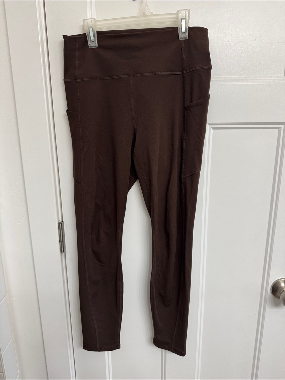 Fabuletics purelux High-Rise Side-Pocket Leggings in Deep Brown